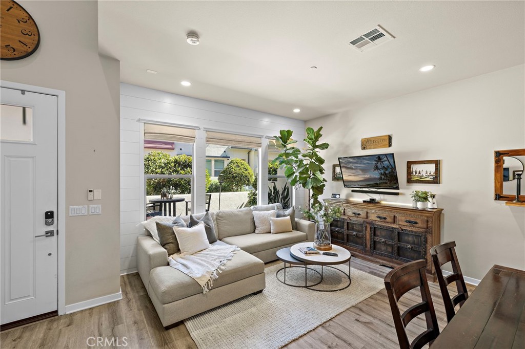 243 Alienta Lane
