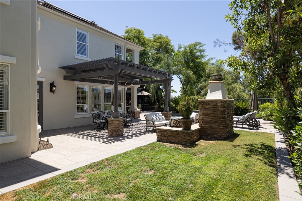15 Keats Court