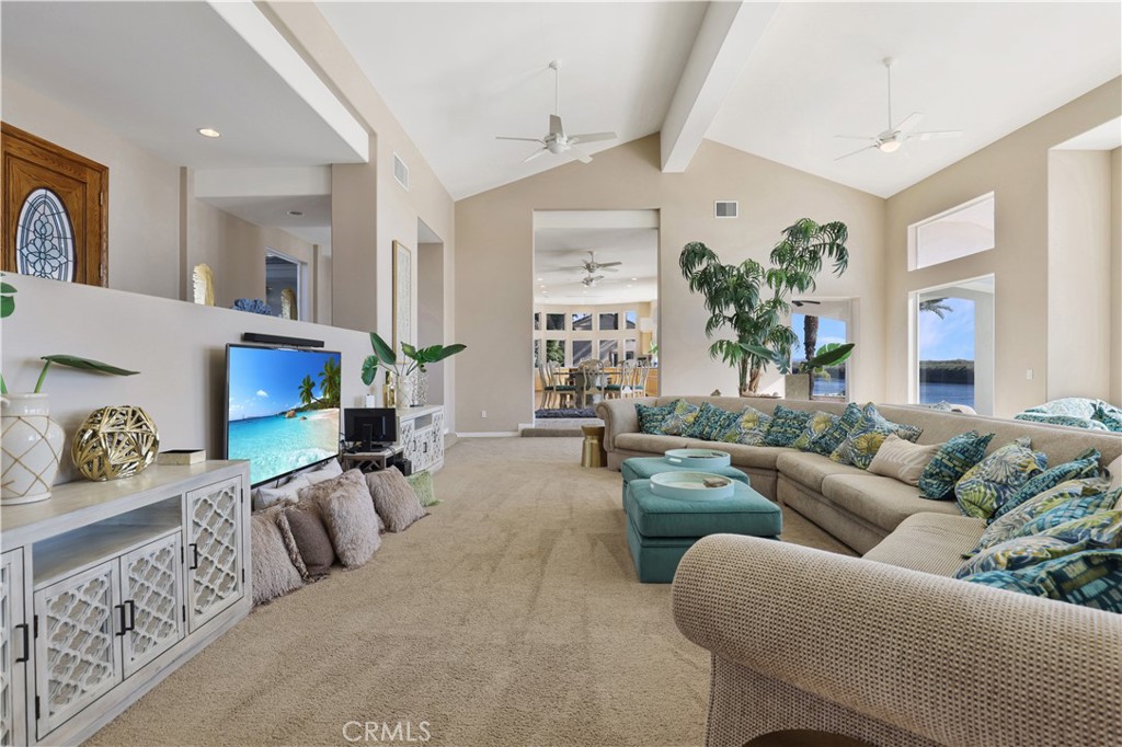 7645 Rio Vista