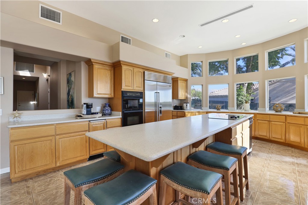 7645 Rio Vista