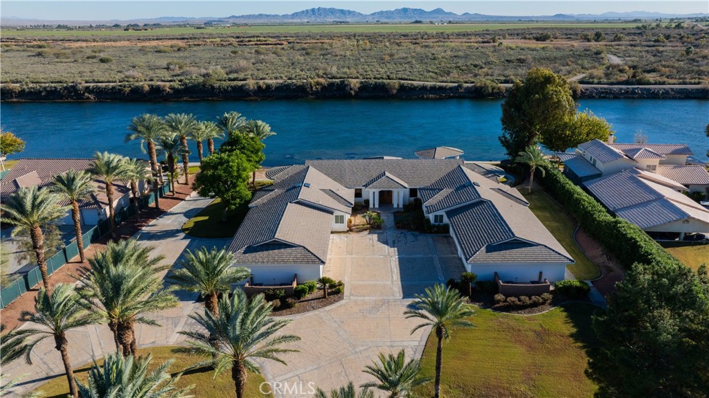 7645 Rio Vista