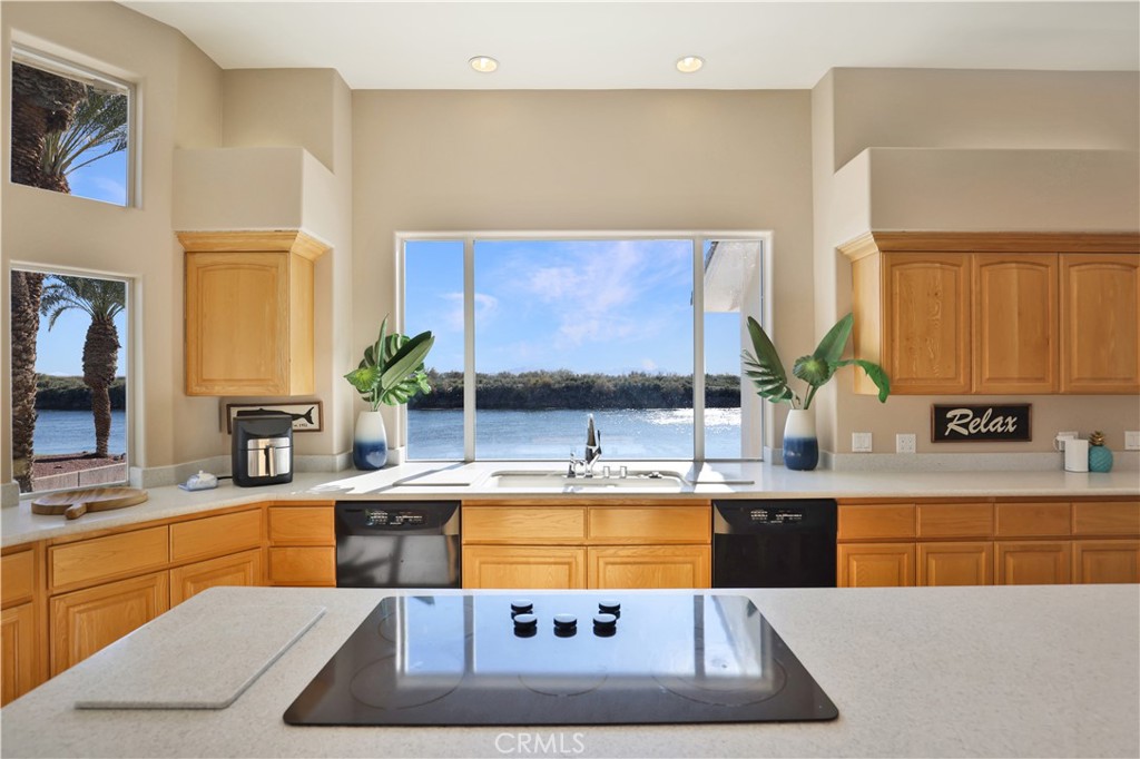 7645 Rio Vista