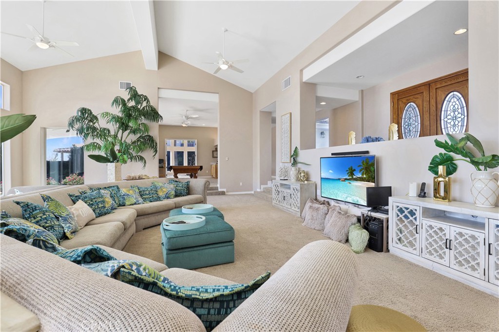 7645 Rio Vista
