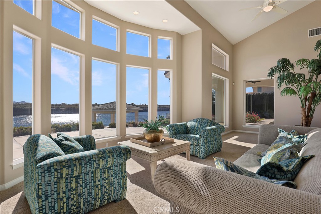 7645 Rio Vista
