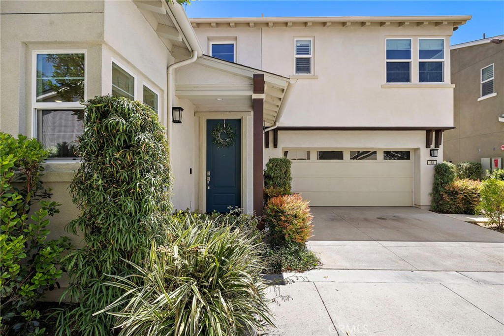 58 Alienta Lane