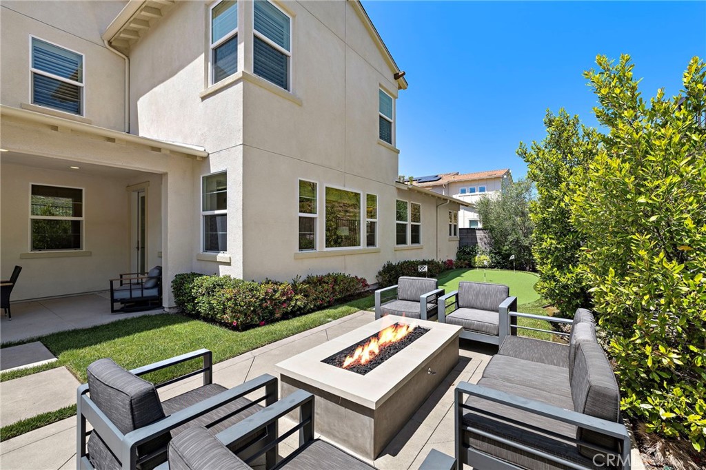 58 Alienta Lane