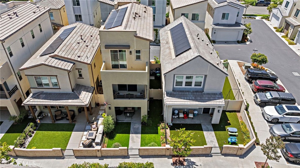 222 Goldfinch Street
