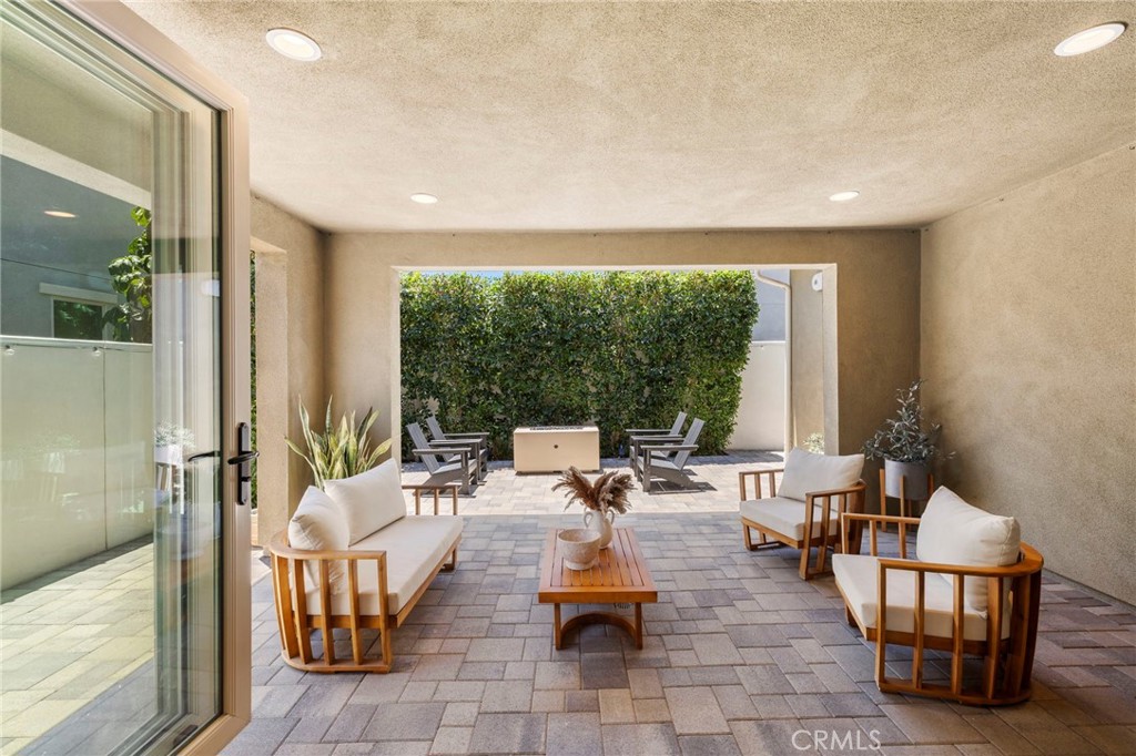 19 Jarano Street