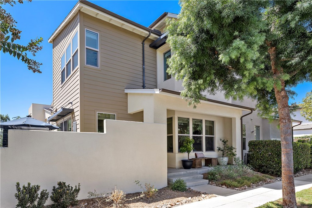 245 Alienta Lane