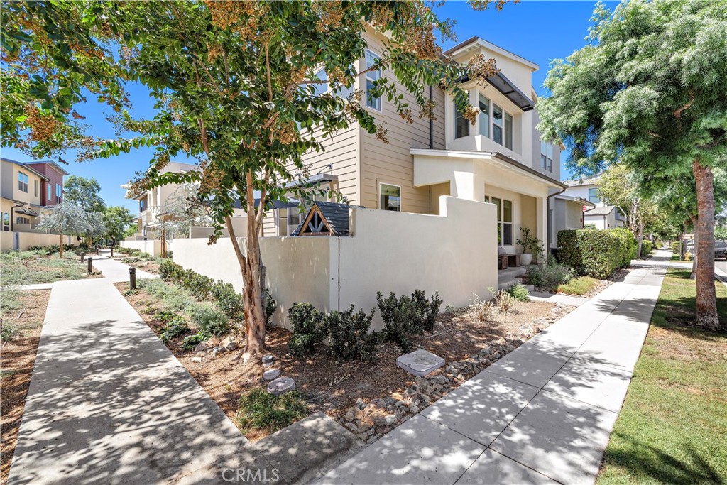 245 Alienta Lane