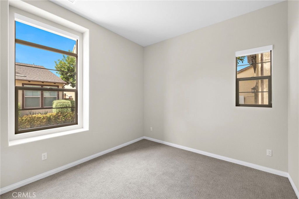 28 Ocaso Street