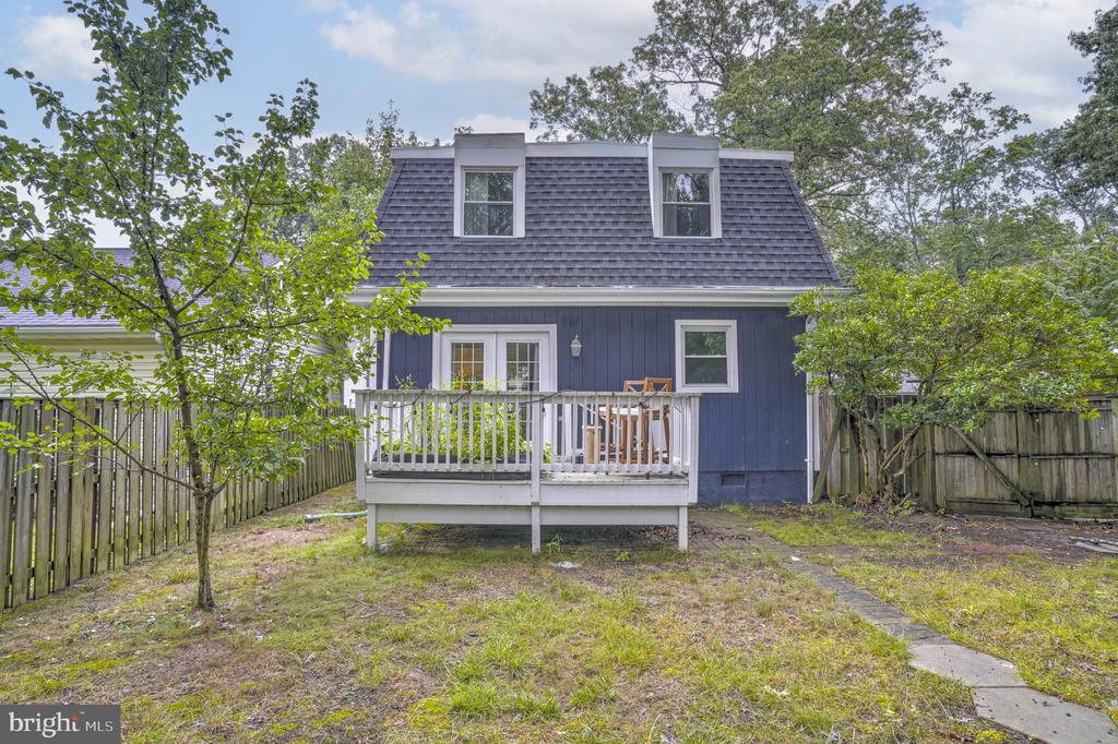 1111 WILDWOOD LANE