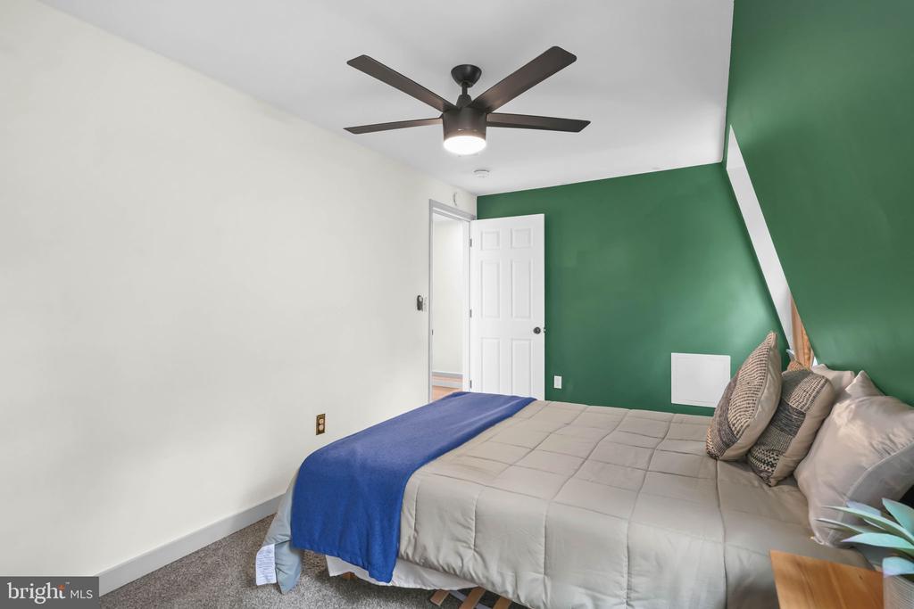 1111 WILDWOOD LANE
