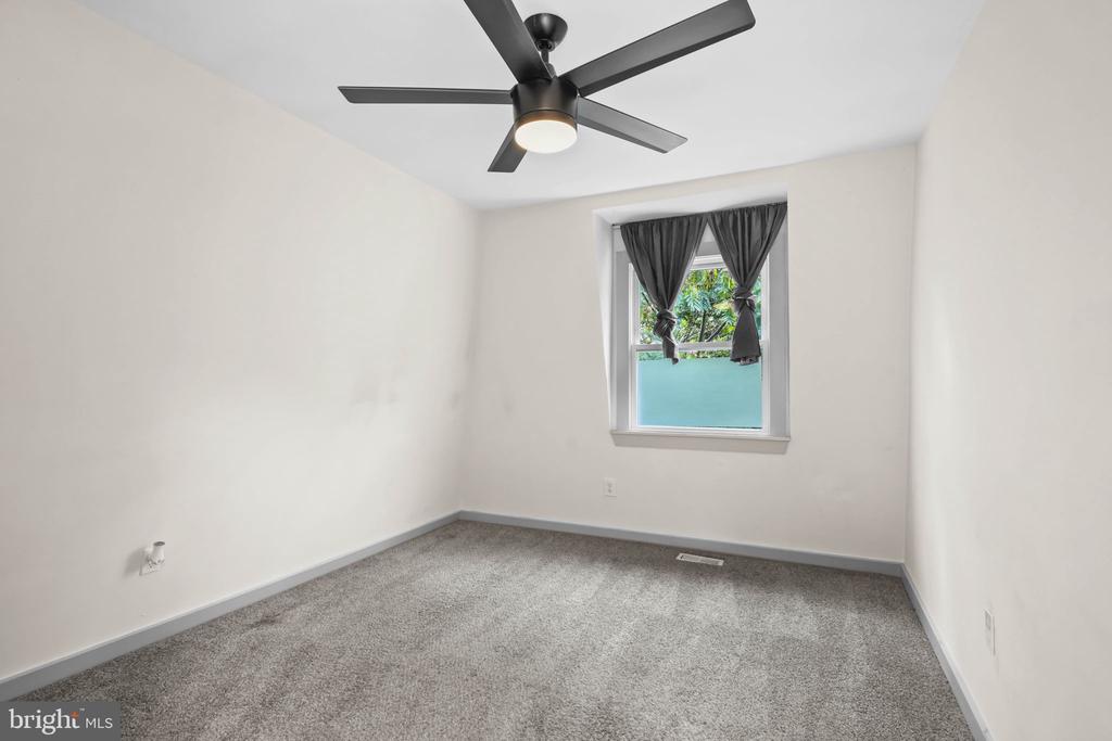1111 WILDWOOD LANE