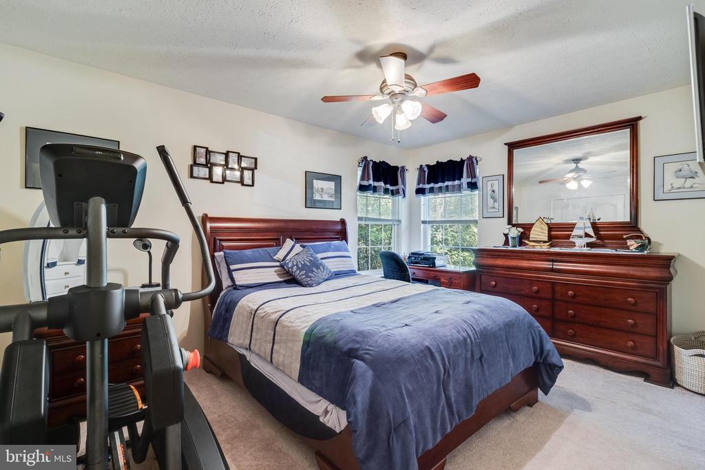 14740 JENNIFER COURT