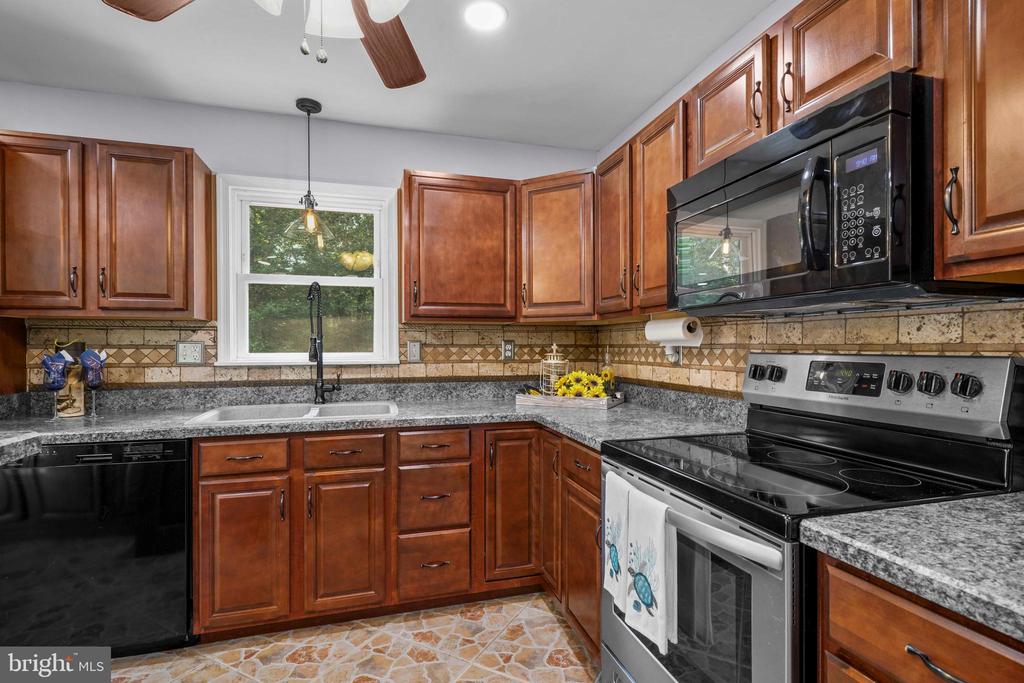 8700 COOKSEY ROAD