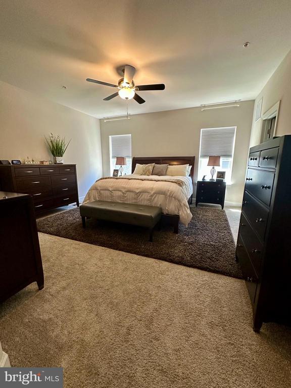2318 DUNCAN LANE