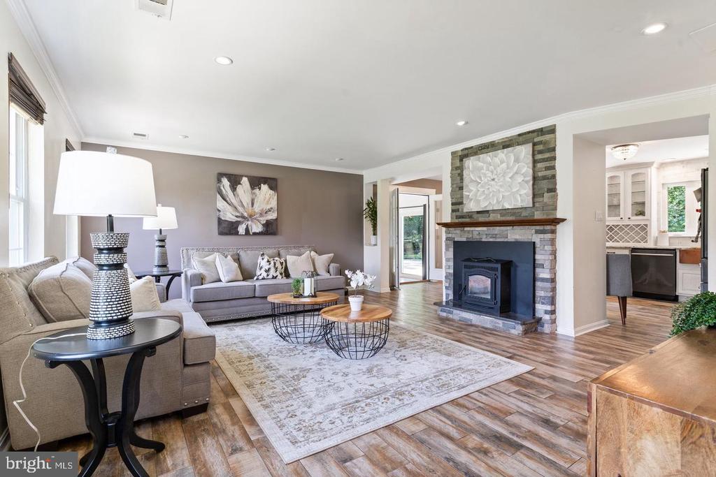 721 CLARKS RUN ROAD