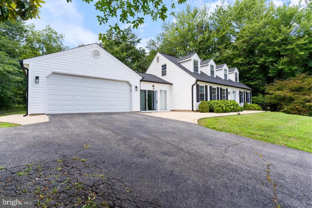 721 CLARKS RUN ROAD