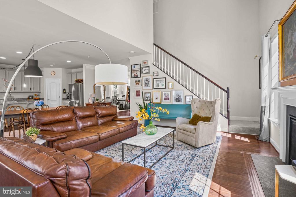 6779 MCCORMICK DRIVE