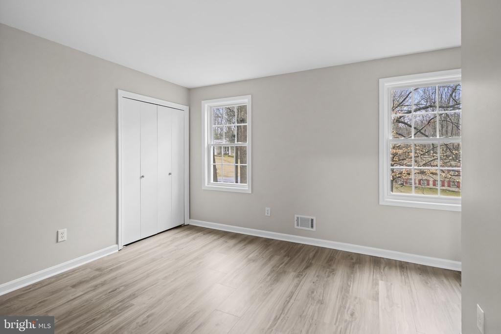 528 CLARKS RUN ROAD