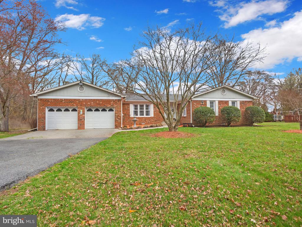 11074 ELLINGER DRIVE