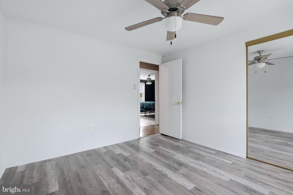 5418 LUCY DRIVE