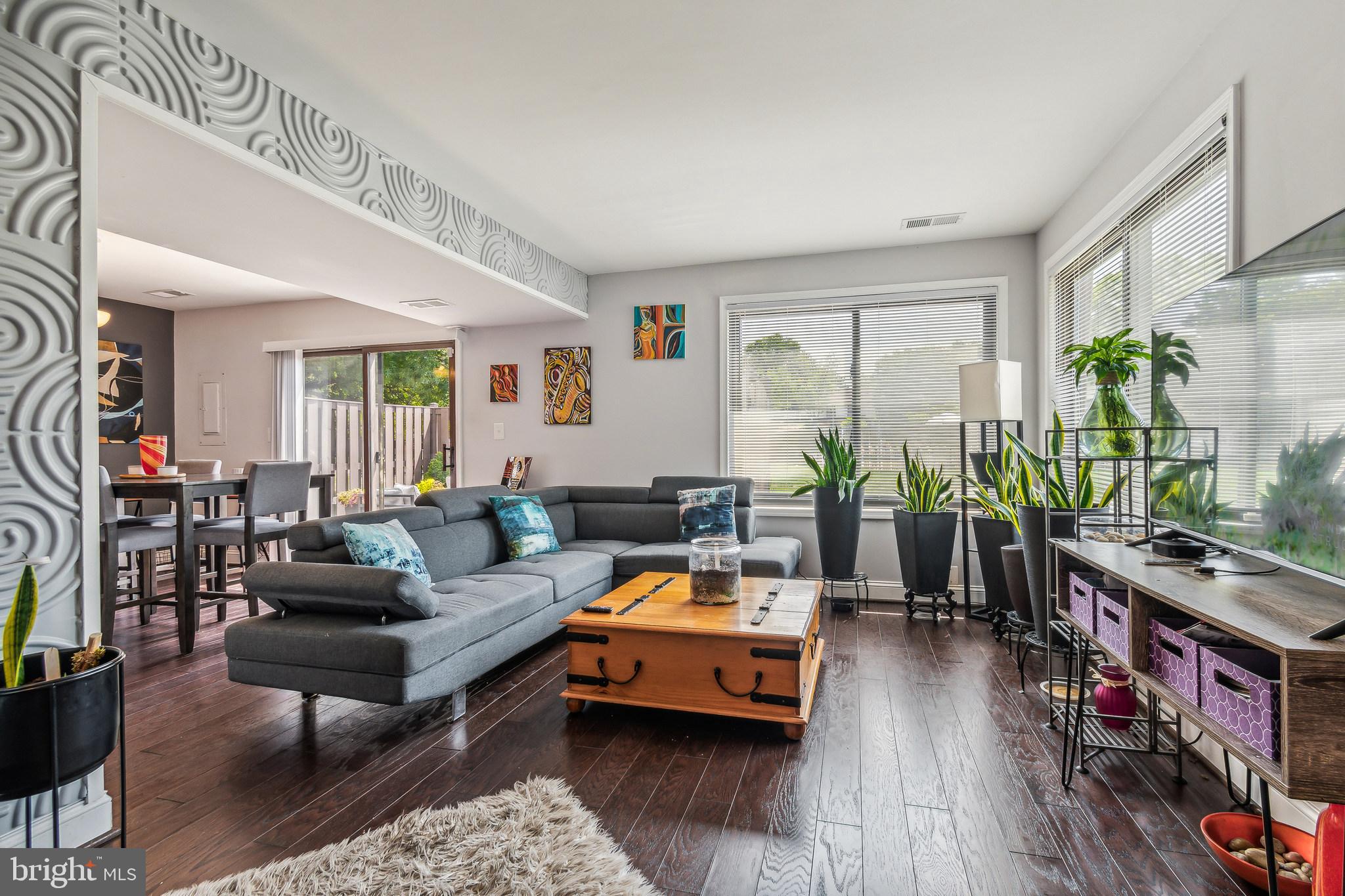 68 CABLE HOLLOW WAY 37-3