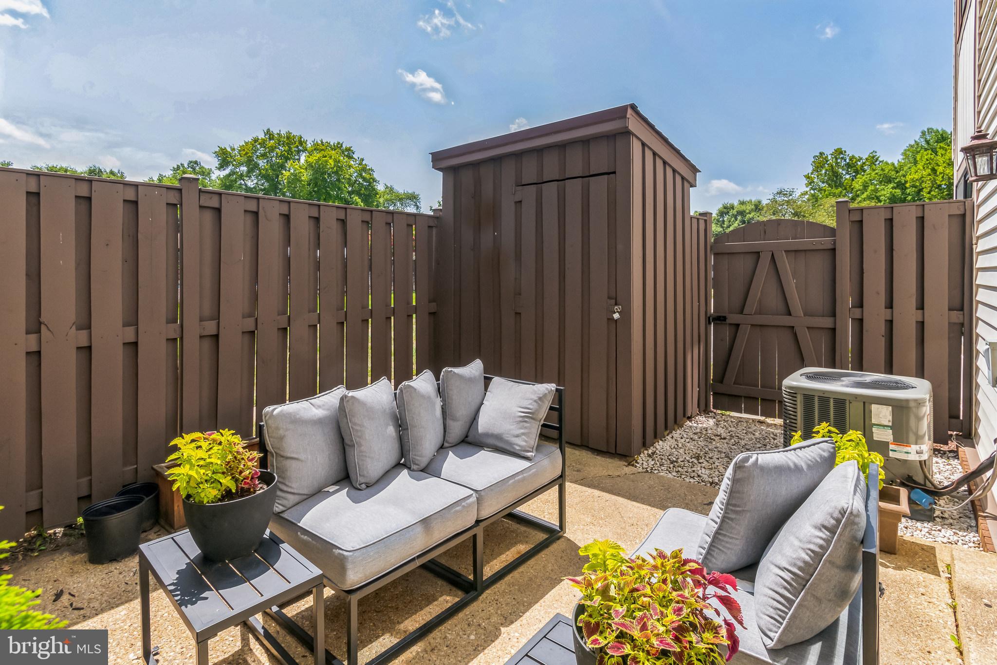 68 CABLE HOLLOW WAY 37-3