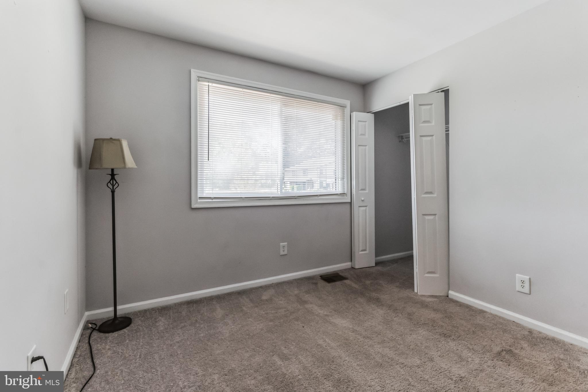68 CABLE HOLLOW WAY 37-3