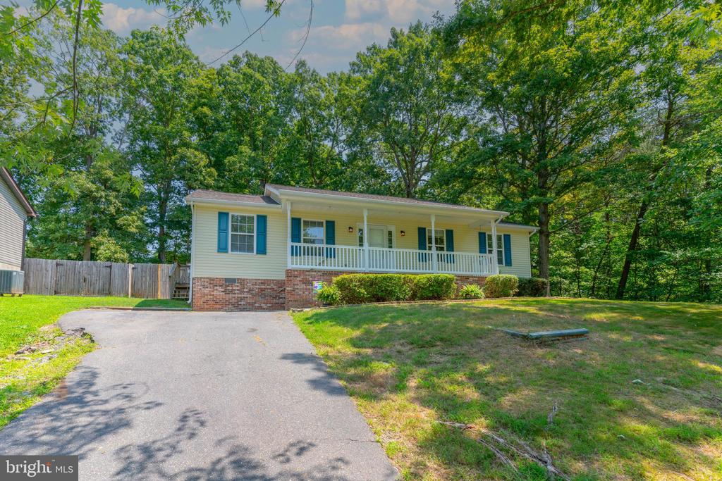 35985 ARMY NAVY DRIVE