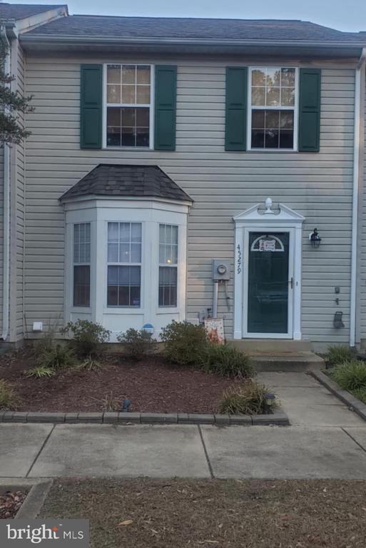 45279 ELKTON LANE