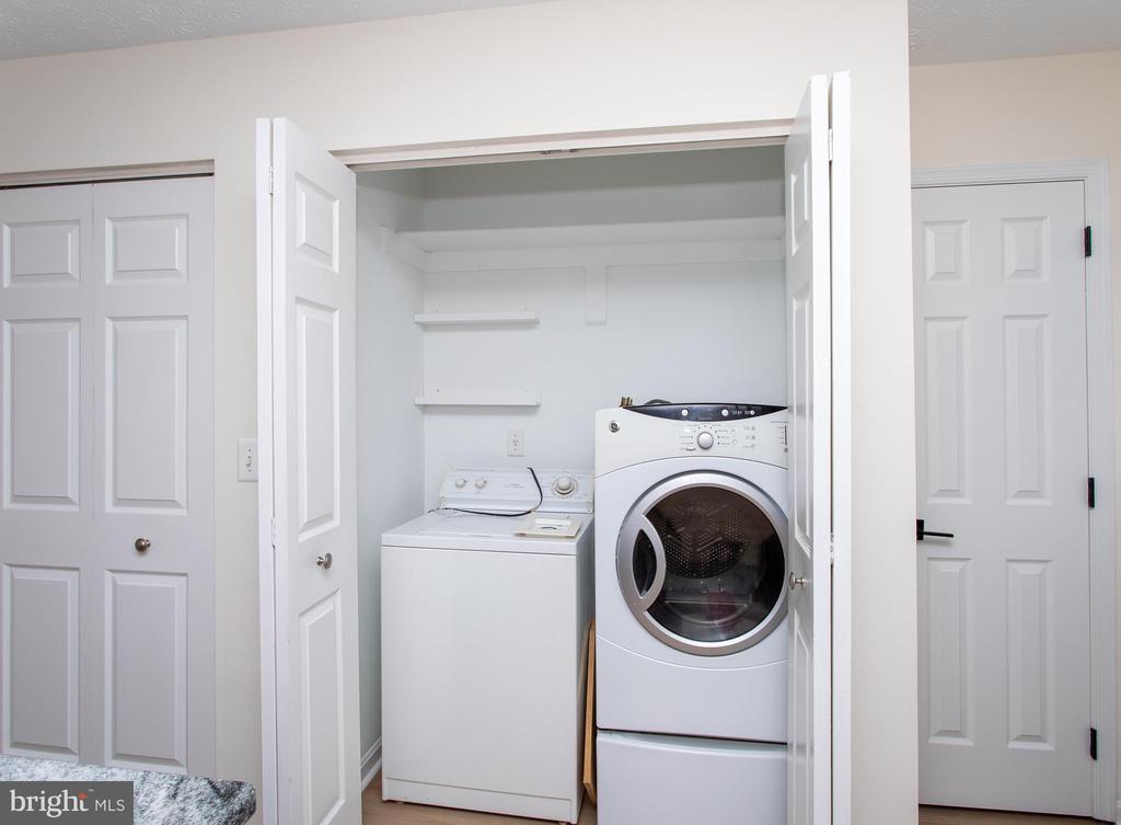 35917 ARMY NAVY DRIVE