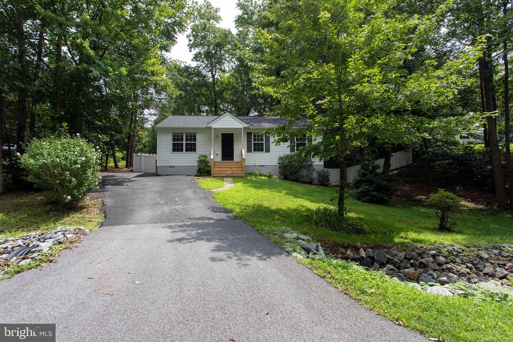 35917 ARMY NAVY DRIVE