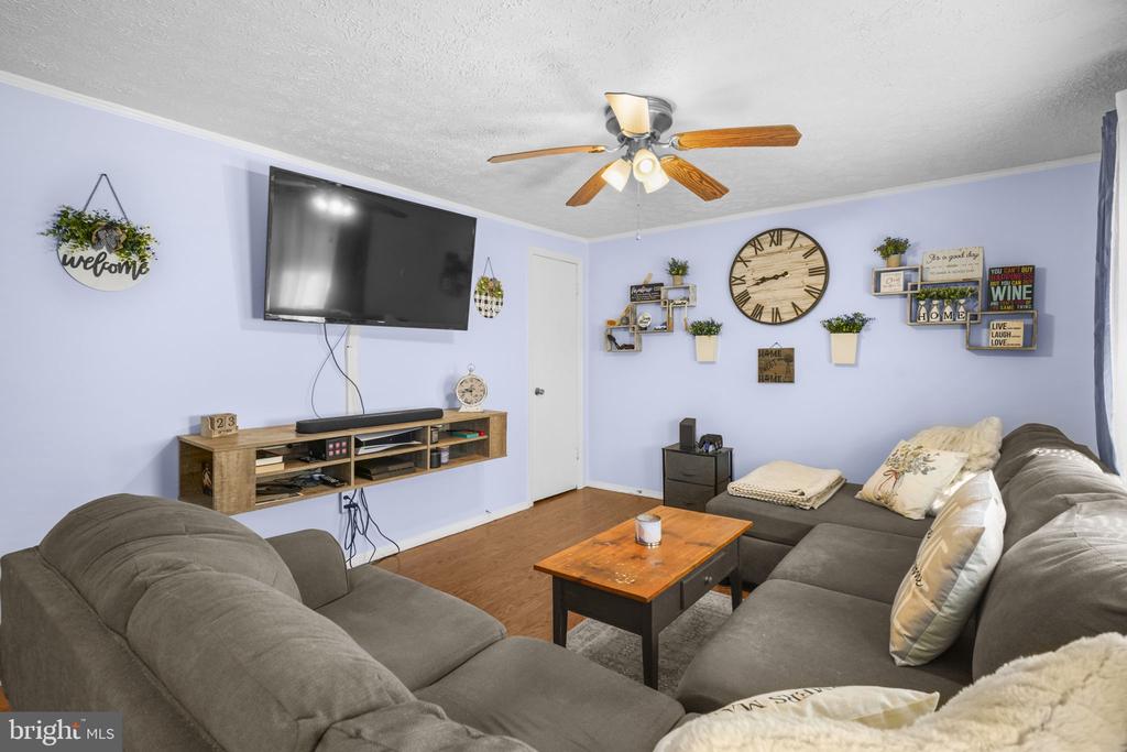 29813 SCOTT CIRCLE