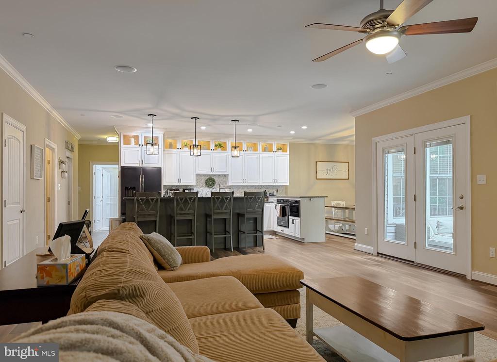 24815 HILL FARM LANE