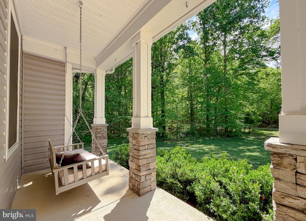 24815 HILL FARM LANE
