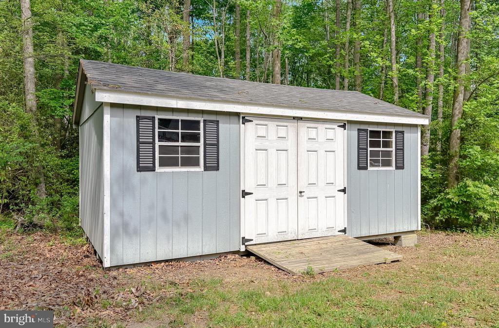 24815 HILL FARM LANE