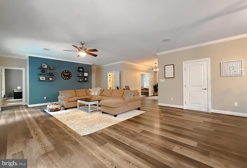 24815 HILL FARM LANE