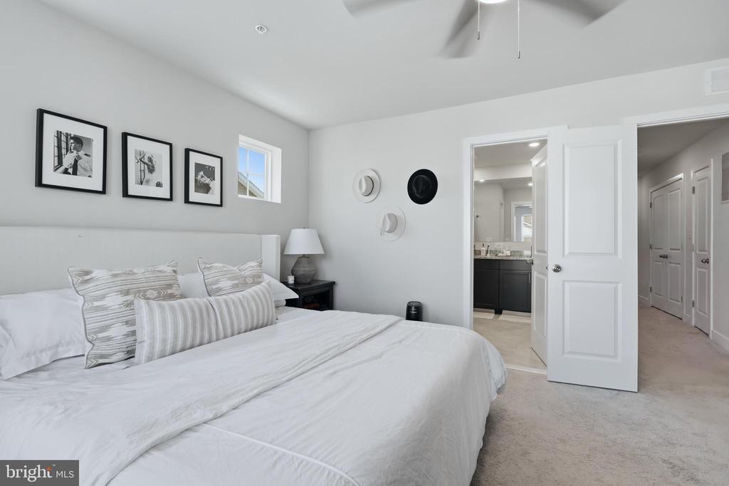 23600 HIGHLINER WAY