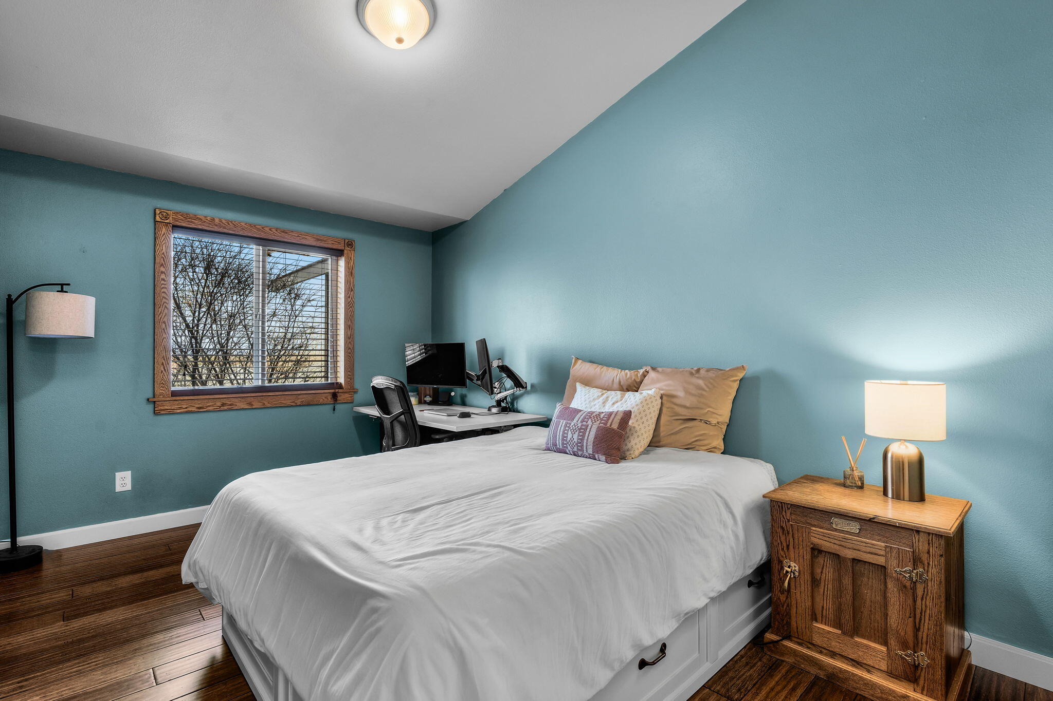 2427 SW 33rd Street
