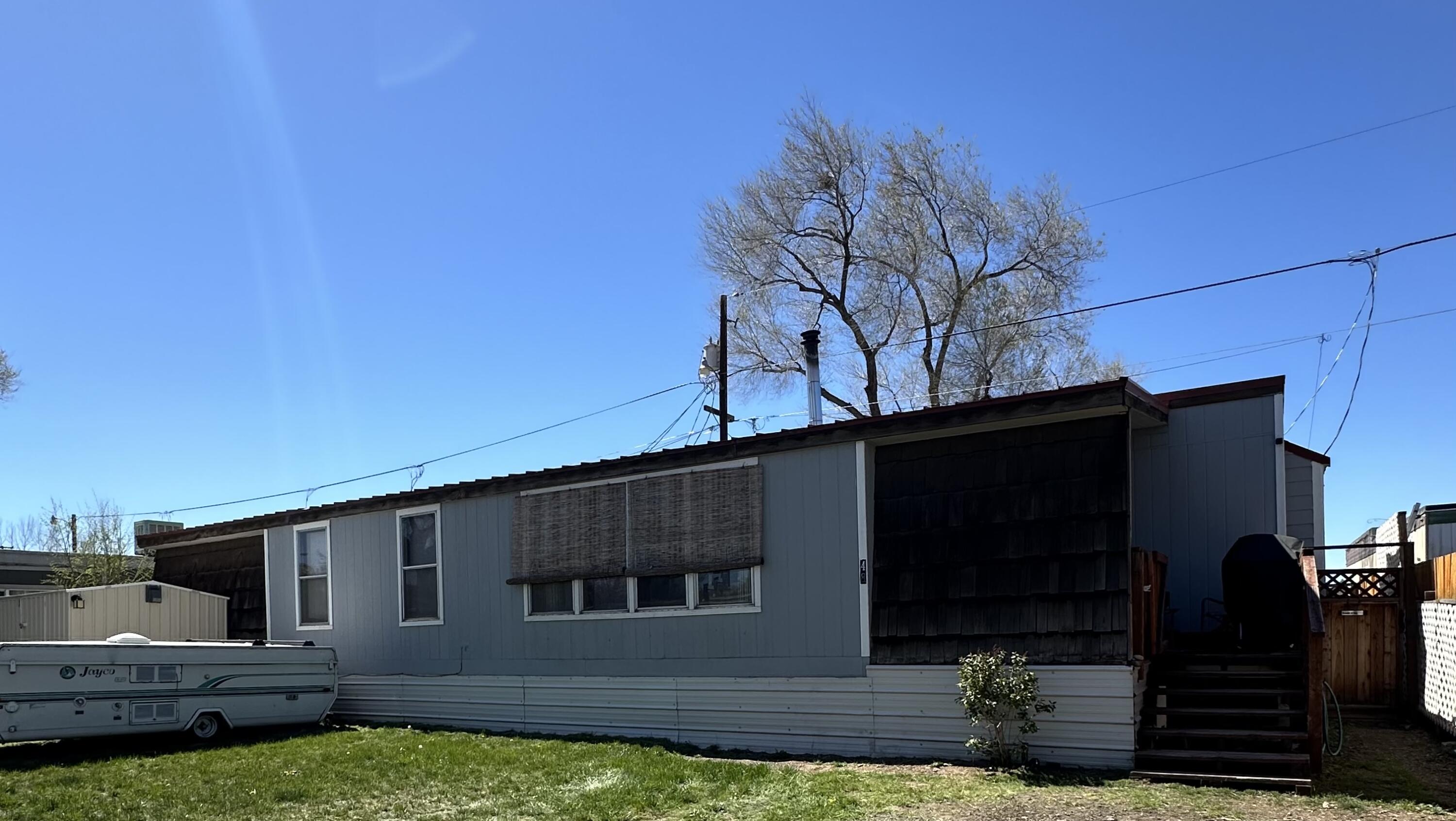 1112 SW Highway 97, 48