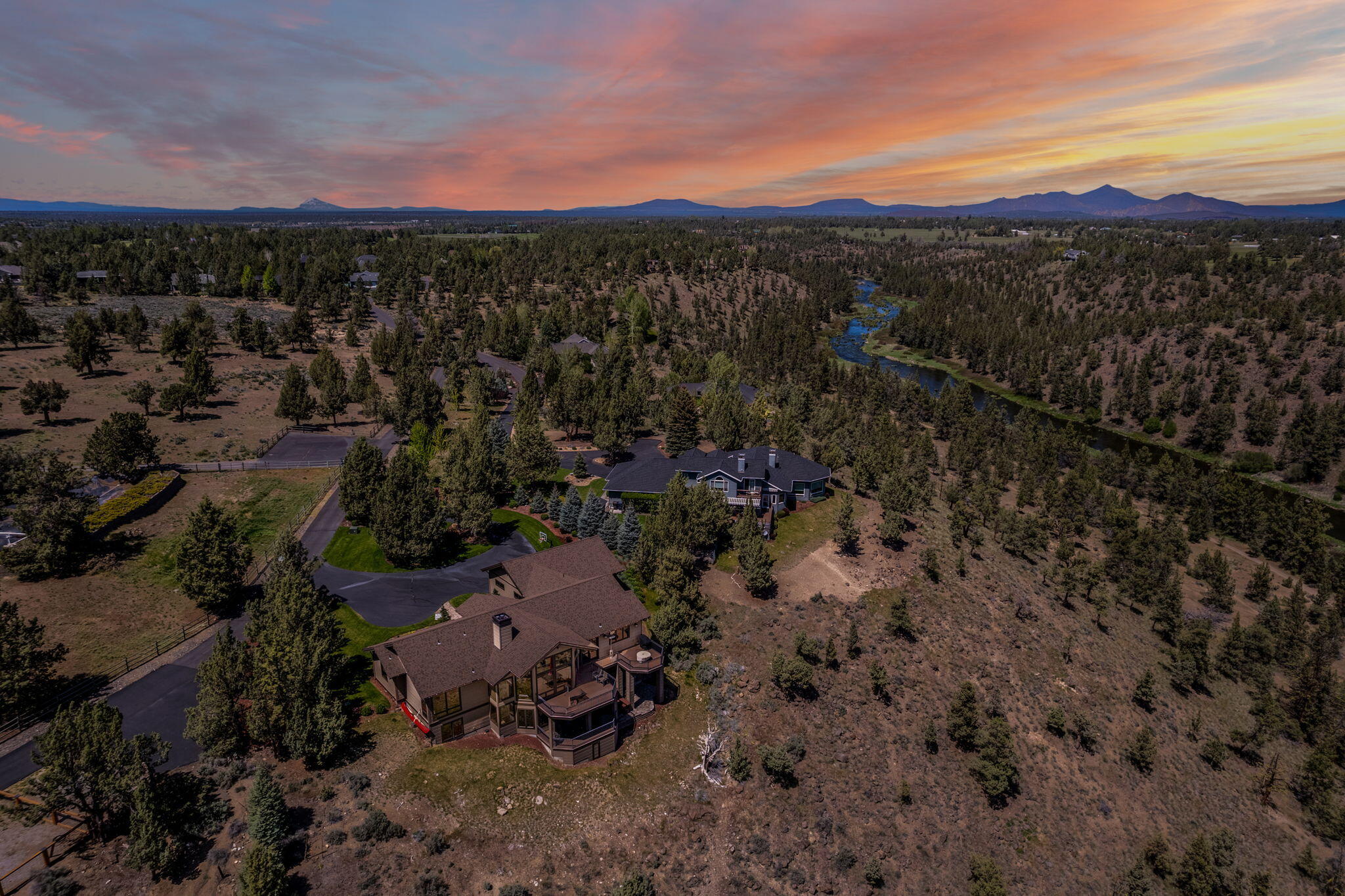 2660 Cliff Hawk Court