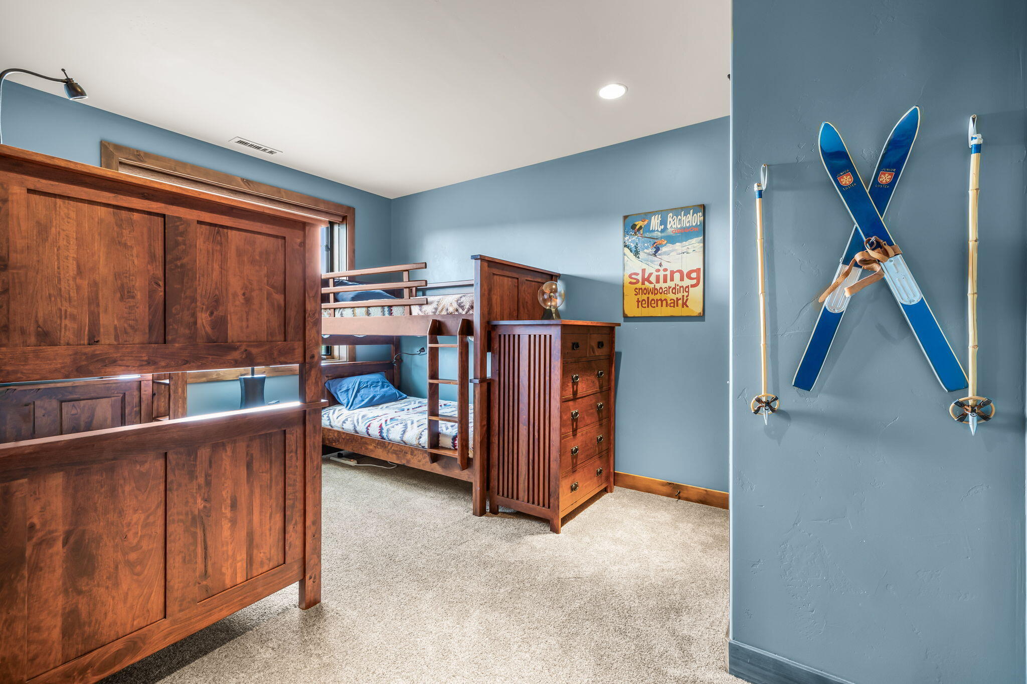2660 Cliff Hawk Court