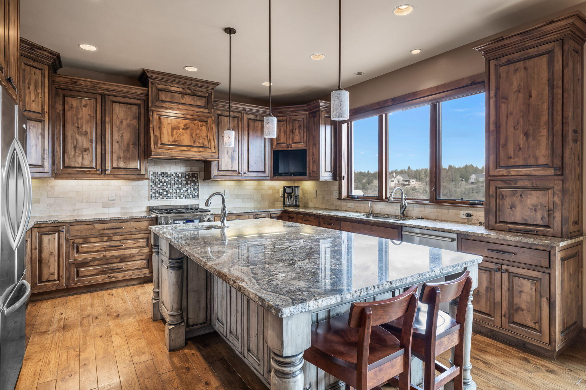 2660 Cliff Hawk Court