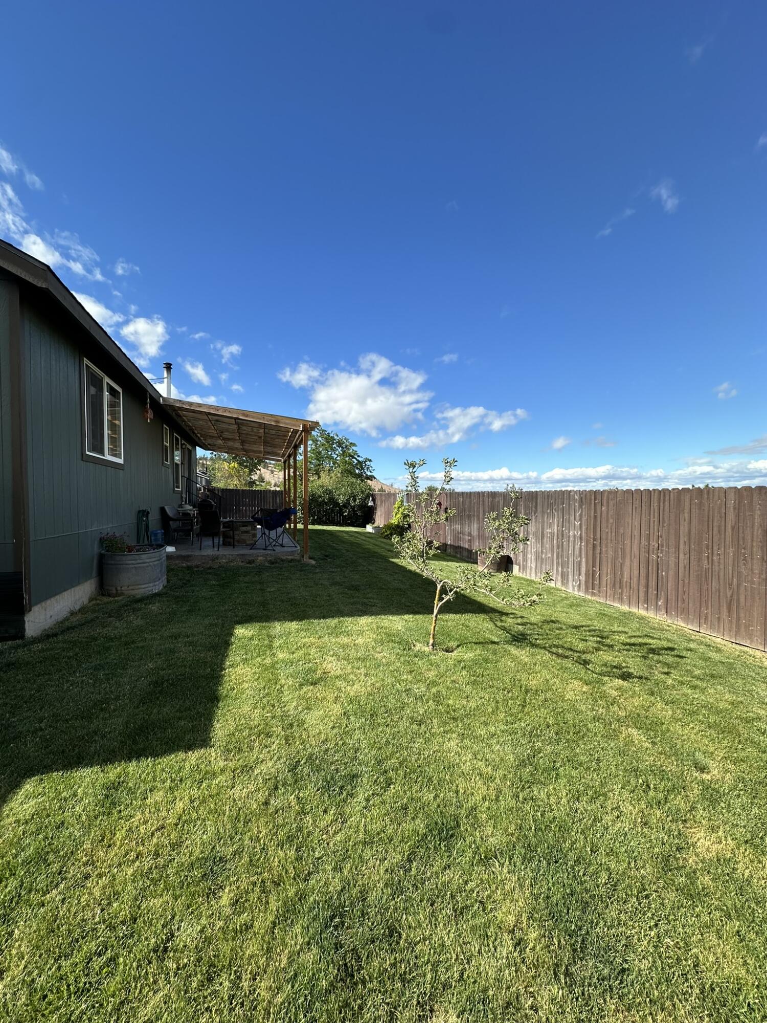 649 SW Cedar Hill Drive