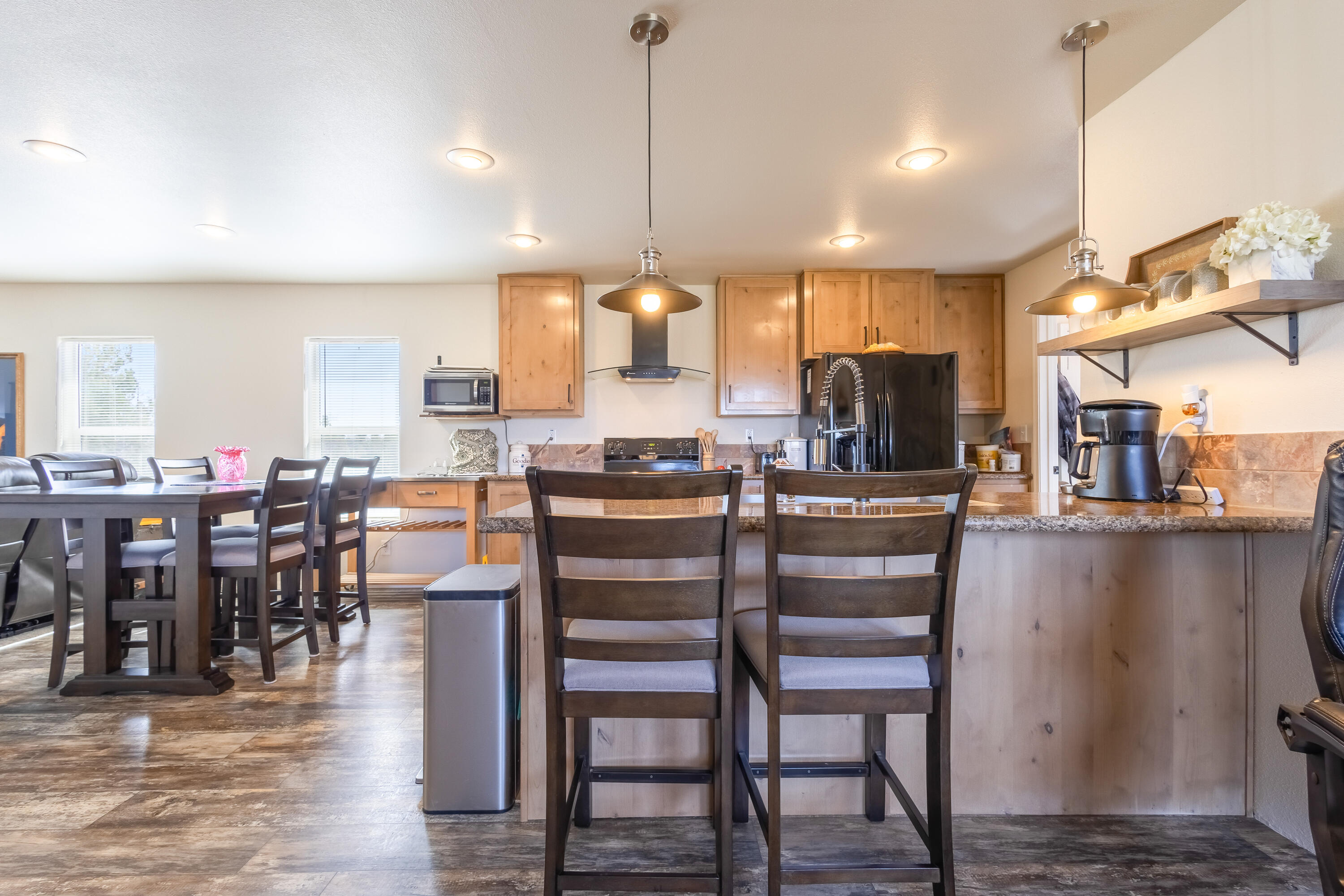 199 NW Elk Drive