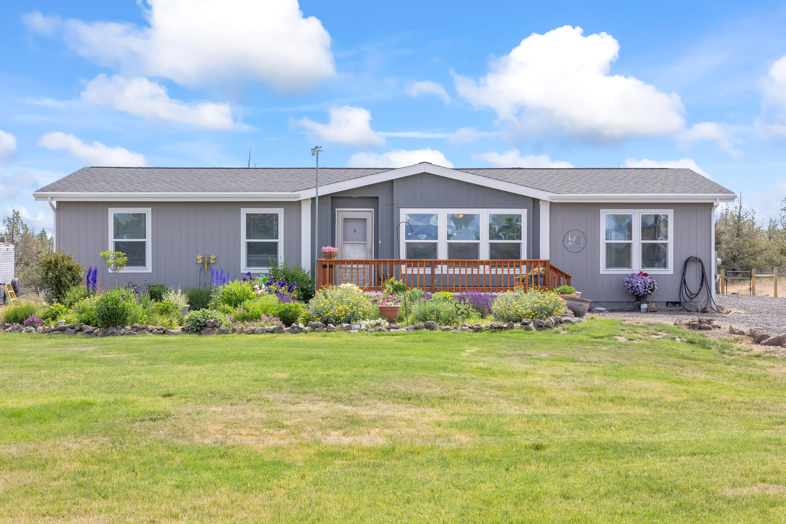 199 NW Elk Drive