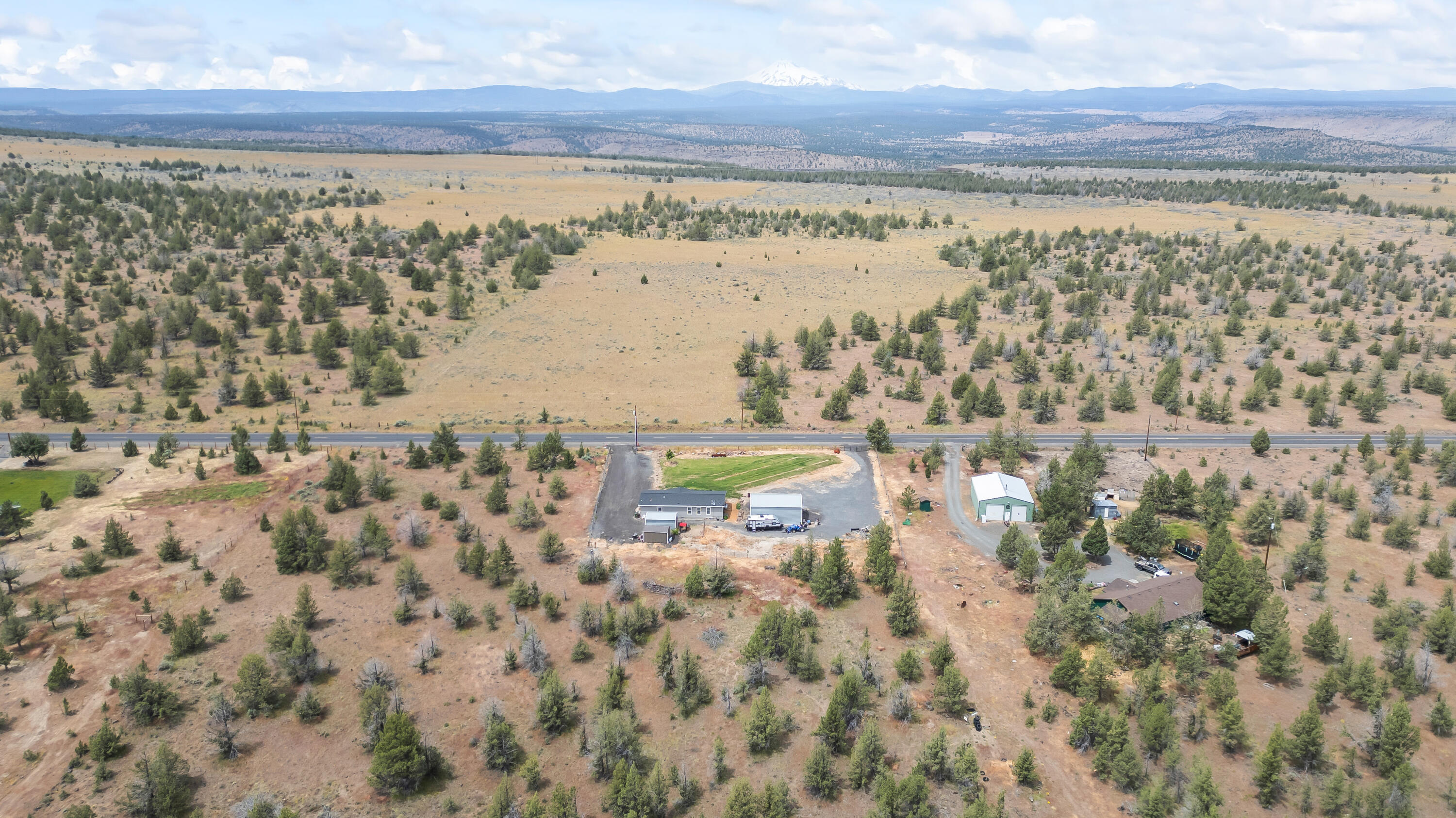 199 NW Elk Drive