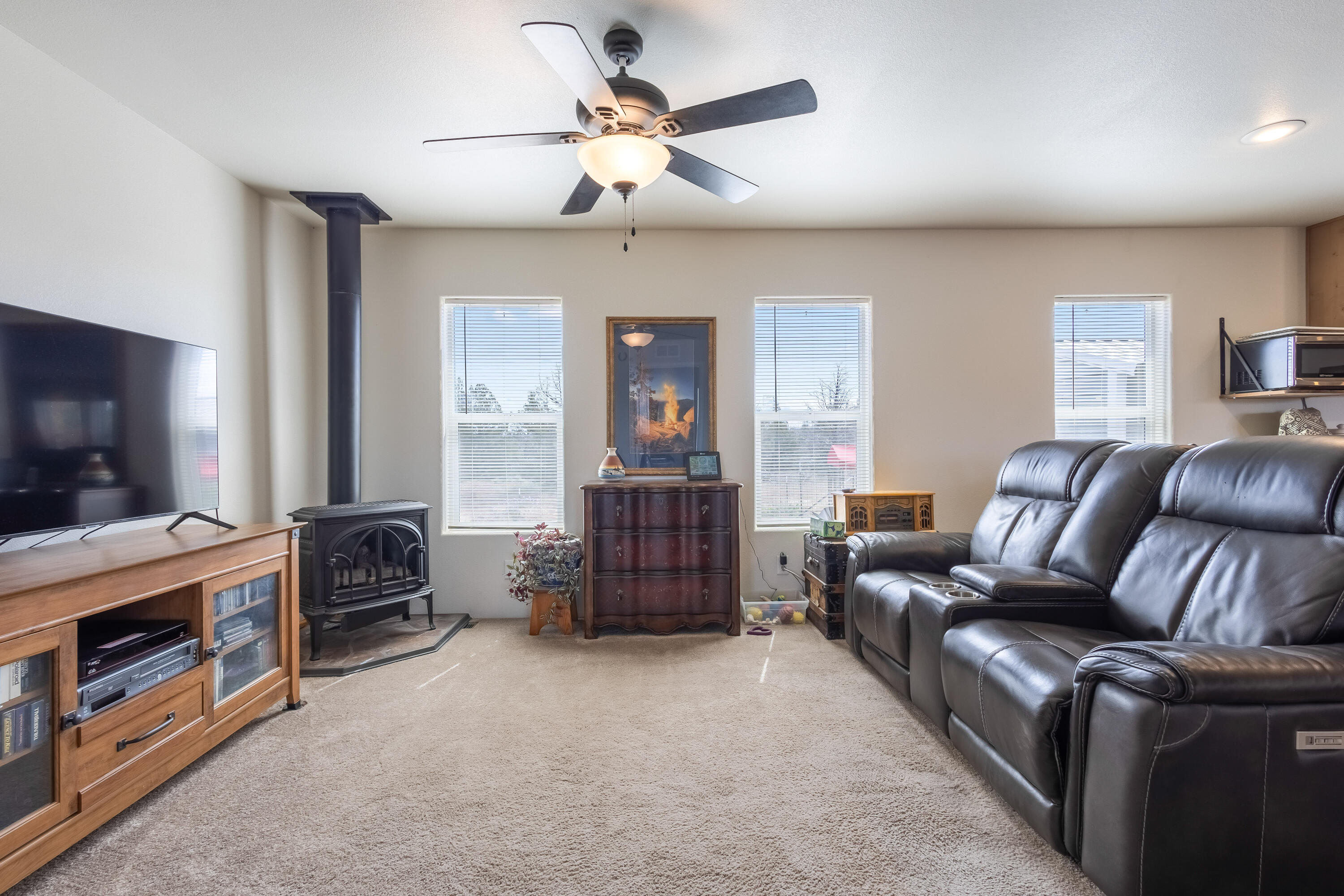 199 NW Elk Drive